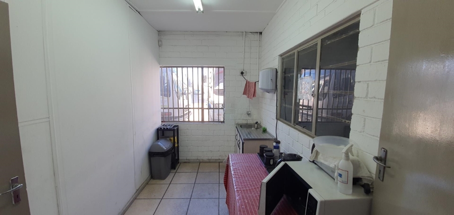 To Let commercial Property for Rent in Epping Industrial Western Cape